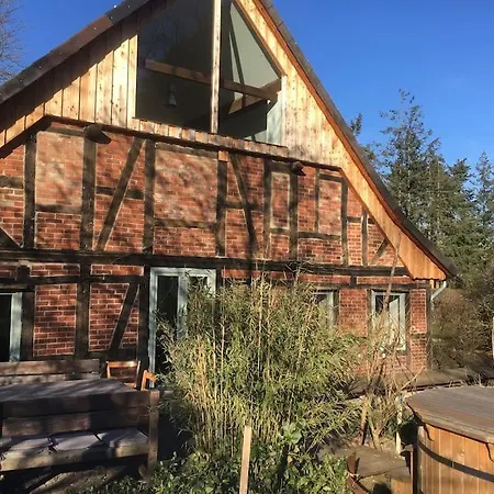 Wunderschoenes Bauernhaus An Der Elbe Bleckede Buitenkant foto